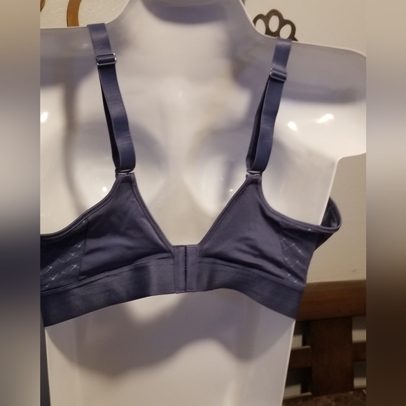 Bali Support Bra 42D - Picture 4 of 6